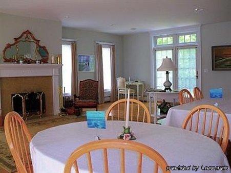 Shearwater Inn East Quogue Restaurant bilde